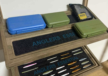 Du tilføjede <b><u>Anglers Essential - The C&F Box Rack</u></b> til kurven.
