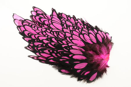 Du tilføjede <b><u>Whiting American Hen Saddle Black Laced - Pink</u></b> til kurven.