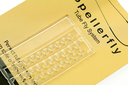 Du tilføjede <b><u>Propeller Attractor Beads - Clear</u></b> til kurven.