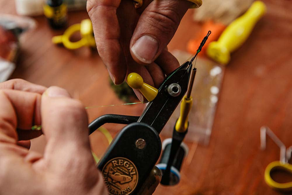 Vise Pawn - Yellow