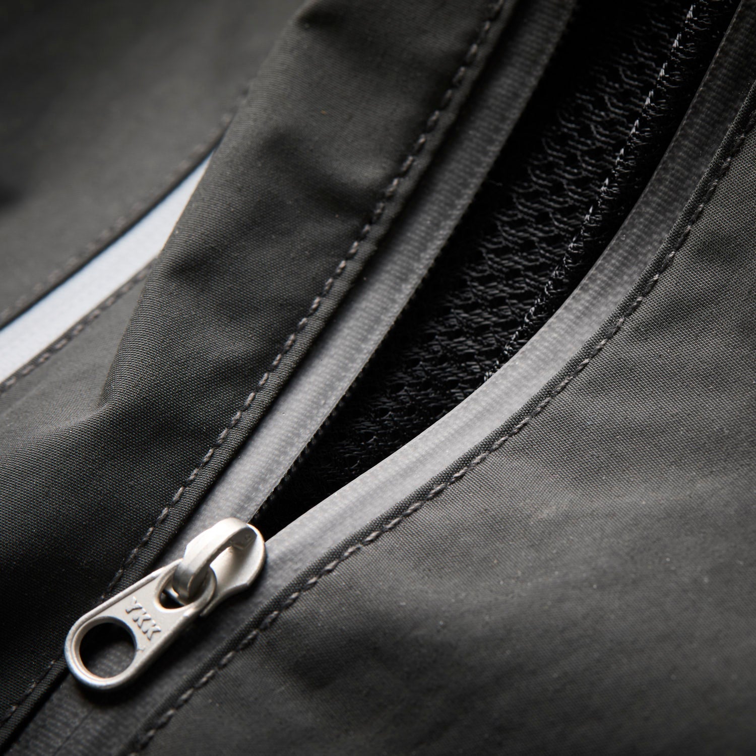 urus-light-sort-geoff-anderson-13.jpg